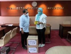 Jelang HPN 2022, PT. Kimia Farma Salurkan 1.500 Unit Vitamim untuk  Pers