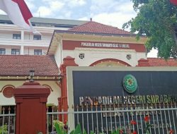 KPK Segel Ruangan Hakim Pengadilan Negeri Surabaya