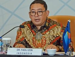 Fadli Zon Menilai Inpres 1/2022 Tak Patut Diterapkan ke Masyarakat