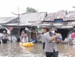 Banjir Meluas, Ratusan Warga Kota Singkawang Mengungsi