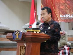 Kakanwil Kemenkumham Bali Serahkan SK CPNS kepada 154 Calon ASN