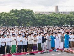 Pemerintah Izinkan Umat Islam Salat Id di Lapangan