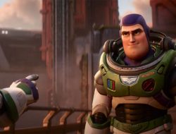 Film Animasi Lightyear Gagal Tayang di 14 Negara Karena Adegan LGBT