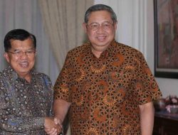 Jusuf Kalla Sambangi SBY di Cikeas Bahas Masa Depan Indonesia