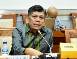 DPR Minta Pemerintah Pangkas Biaya Naik Haji Tahun Depan