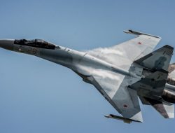 Pesawat Pelosi Dikawal F15, China Kerahkan Jet Tempur SU-35 Lintasi Langit Taiwan