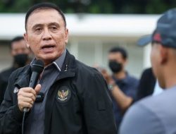 Pemeriksaan Ketum PSSI Sebagai Saksi Terkait Tragedi Kanjuruhan Ditunda