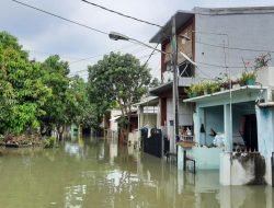 Ratusan Rumah di Kabupaten Tangerang Terendam Banjir Akibat Luapan Kali