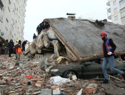 Jumlah Korban Jiwa Gempa Bumi di Turki dan Suriah Jadi 3.700 Orang