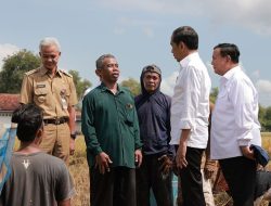 Kunker Hari Kedua di Jateng, Jokowi Bagikan Bansos hingga Sertifikat Tanah