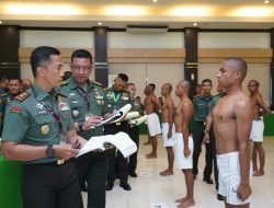 Pangdam IX/Udayana Pimpin Sidang Pantukhir Calon Prajurit Tamtama TNI AD