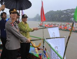 Buka Festival Perahu Naga, Dr. Nurdin: Wisata Budaya Potensial yang Bernilai Ekonomi Harus Dilestarikan