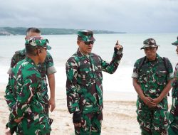 Pangdam Zamroni Tinjau Penanganan Sampah dari Sungai hingga Laut