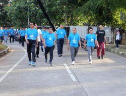 Olahraga Pagi di Stadion Benteng Reborn, Dr. Nurdin Ajak Masyarakat Budayakan Hidup Sehat